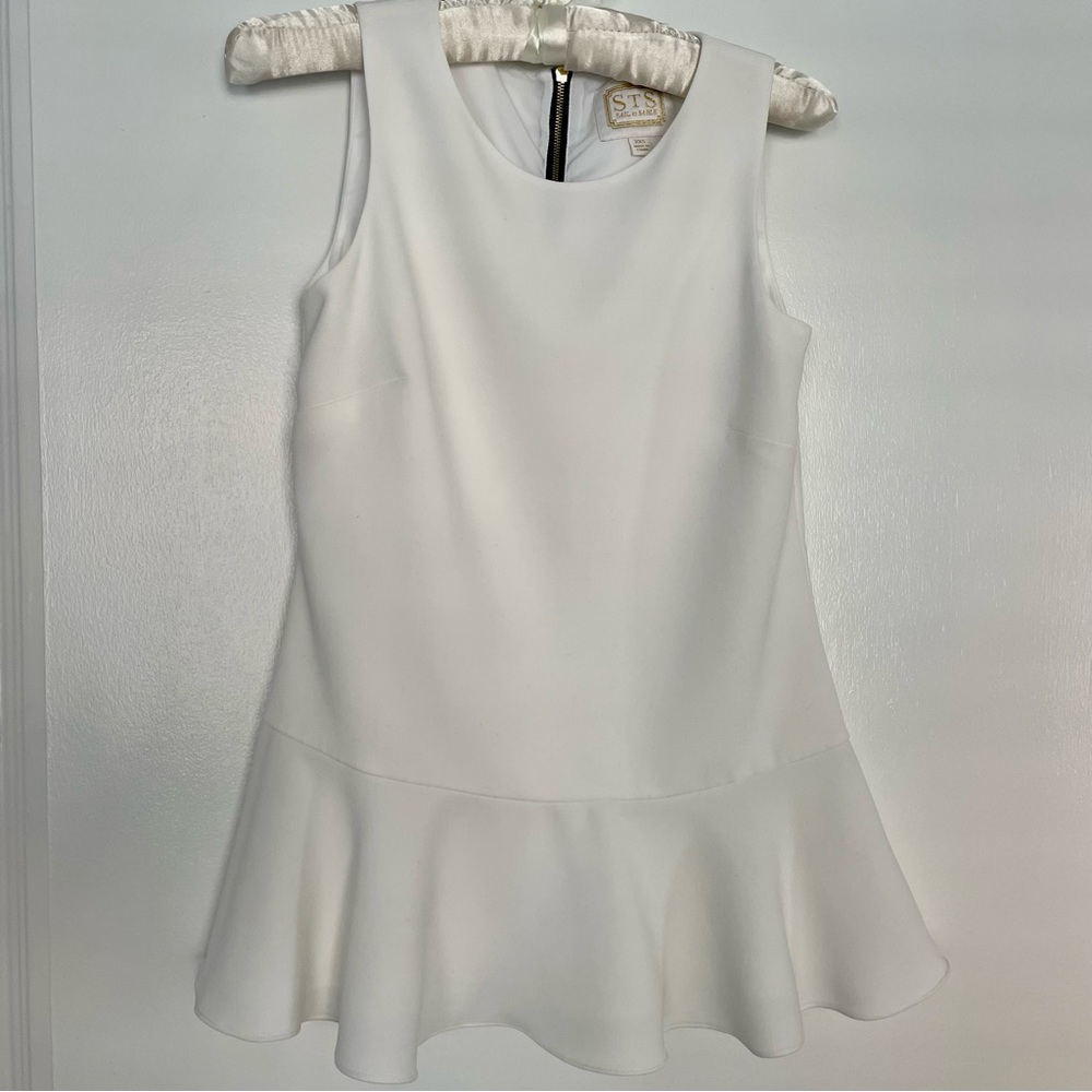 VGUC Sail to Sable White Peplum Top